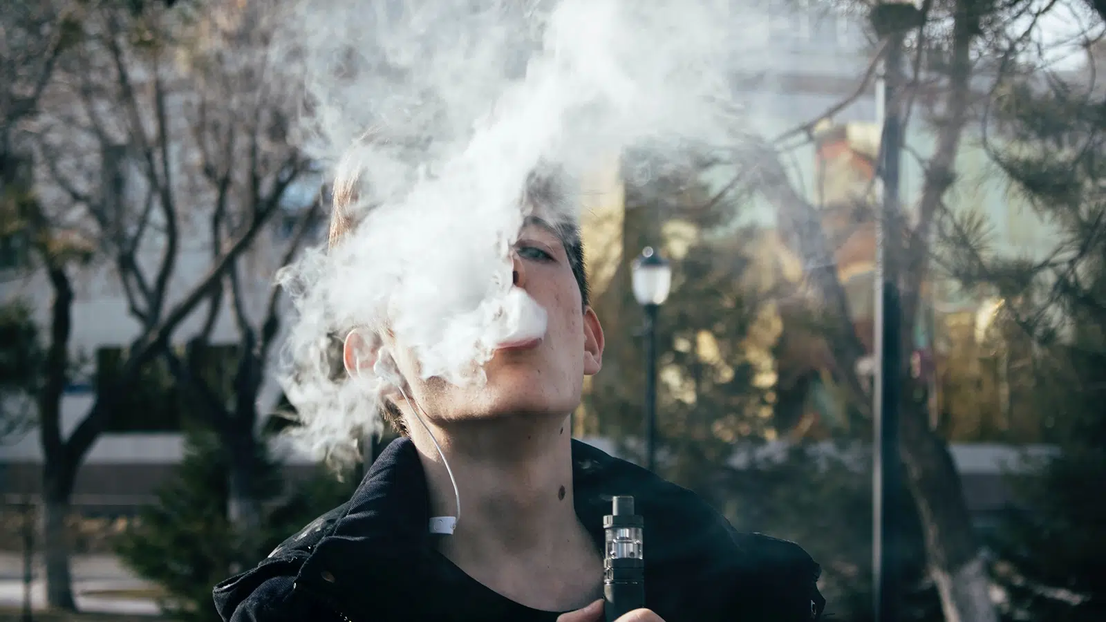 Can You Mix CBD E-Liquid with Nicotine? Safety, Effects & Guide (UK)
